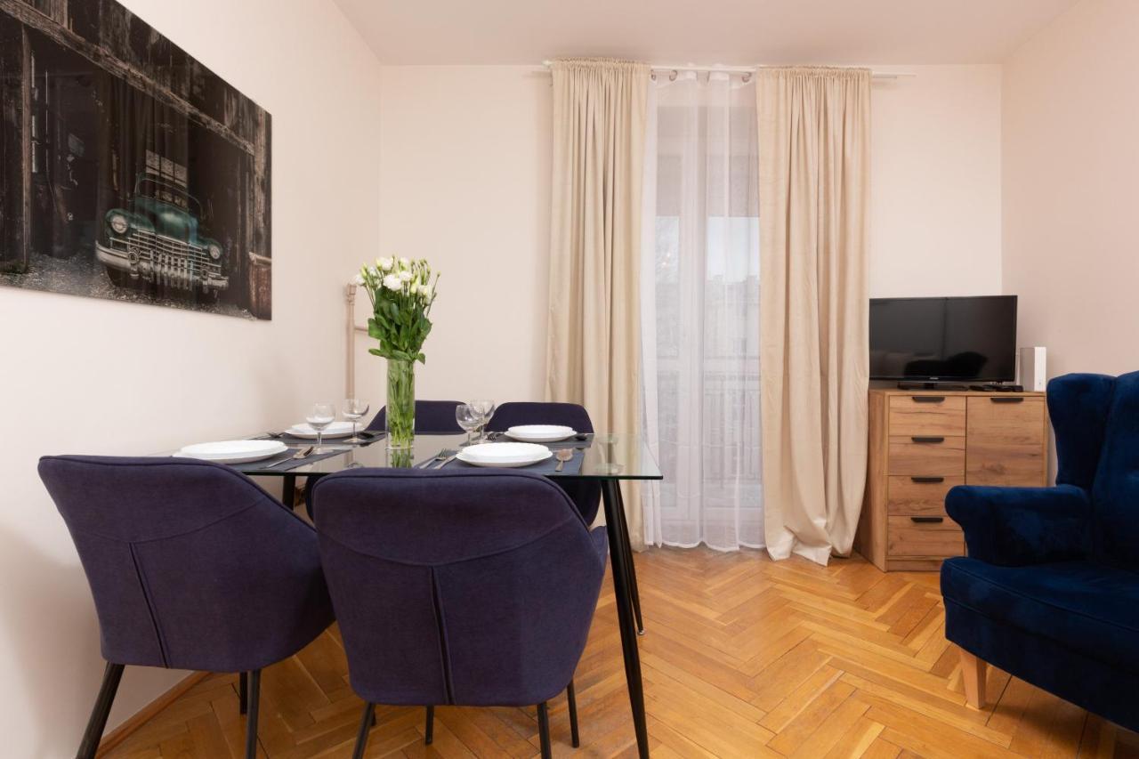 City Center Apartment Elektoralna By Noclegi Renters Варшава Екстериор снимка